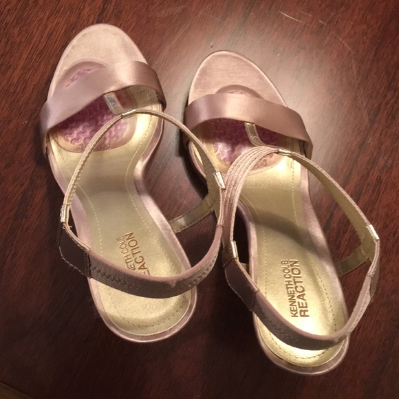 Shoes - Picture 1 of 2
